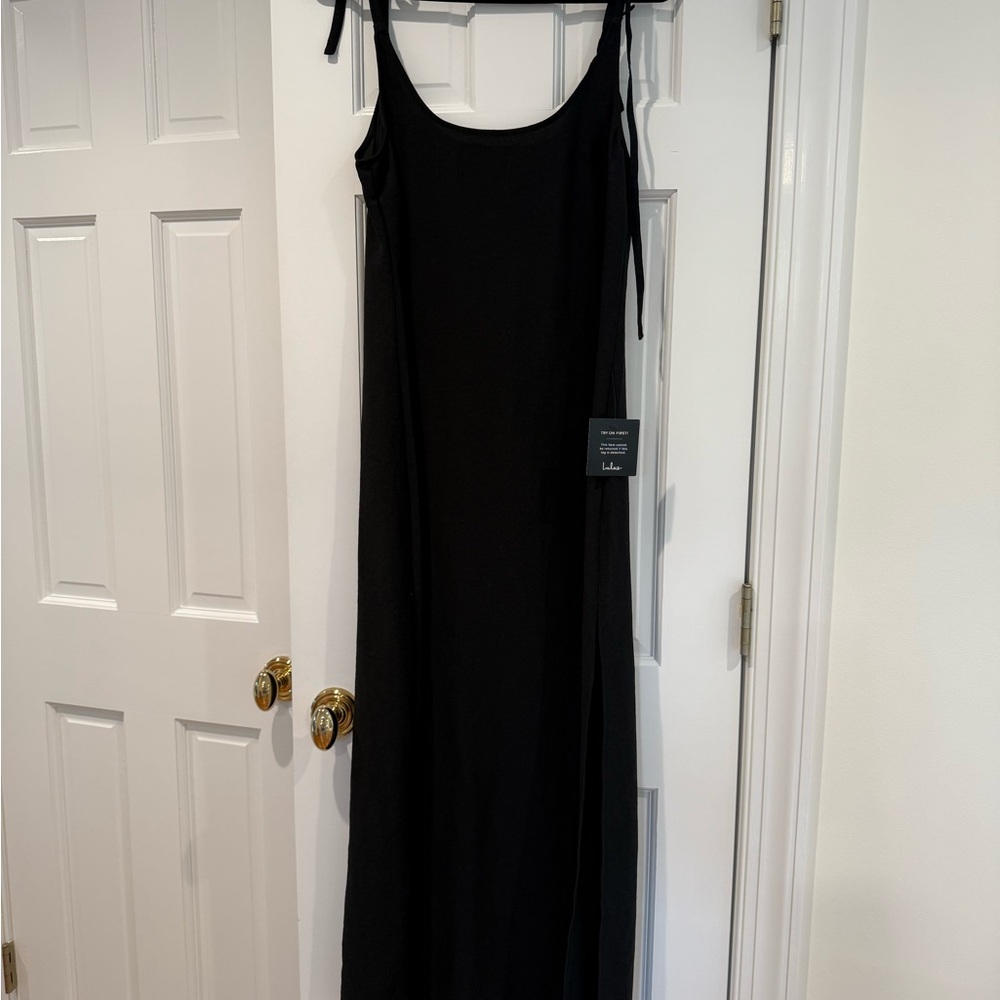 Lulu's Black Spaghetti Strap Slip Maxi Dress